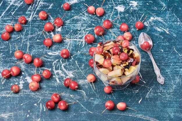 Клубника, клюква, брусника – для закусок и десертов