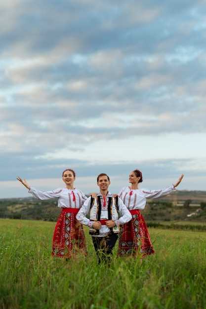 Обереги на рубашках